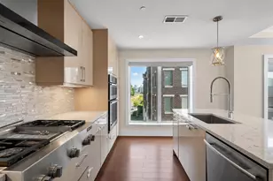 100 Eton Row, Weehawken, NJ 07086 - Photo 5