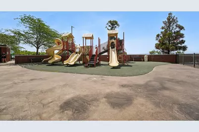 627 Harmon Cove Tower #627, Secaucus, NJ 07094 - Photo 21