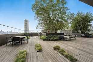 75 Park Ln S, Jersey City, NJ 07310 - Photo 25