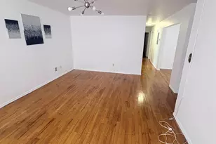 24 Colonial Dr, Bayonne, NJ 07002 - Photo 9