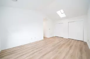 79 Sherman Pl, Jersey City, NJ 07307 - Photo 17