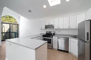 79 Sherman Pl, Jersey City, NJ 07307 - Photo 3