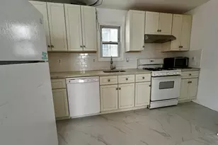 26 Paterson St, Jersey City, NJ 07307 - Photo 3