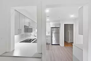 207 Shearwater Ct W, Jersey City, NJ 07305 - Photo 5