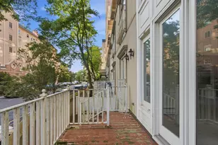 207 Shearwater Ct W, Jersey City, NJ 07305 - Photo 37