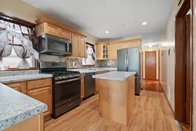 387 Cator Ave #2, Jersey City, NJ 07304 - Photo 5