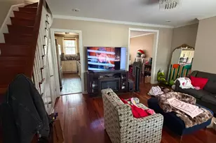155 Leonard St, Jersey City, NJ 07307 - Photo 3
