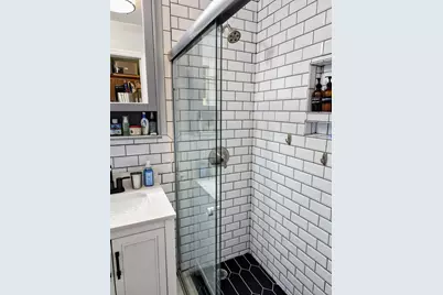 247 Ogden Ave #2R, Jersey City, NJ 07307 - Photo 13