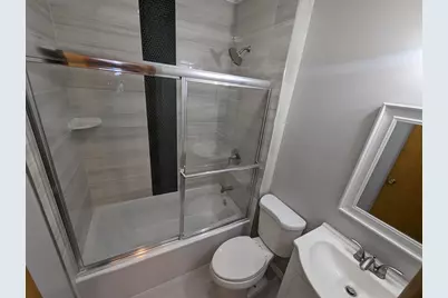 1093 Summit Ave #10, Jersey City, NJ 07307 - Photo 9