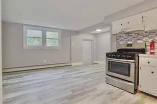 662 Ten Eyck Ave, Lyndhurst Township, NJ 07071 - Photo 23