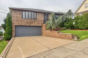 662 Ten Eyck Ave, Lyndhurst Township, NJ 07071 - Photo 47