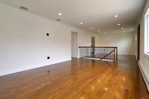662 Ten Eyck Ave, Lyndhurst Township, NJ 07071 - Photo 11