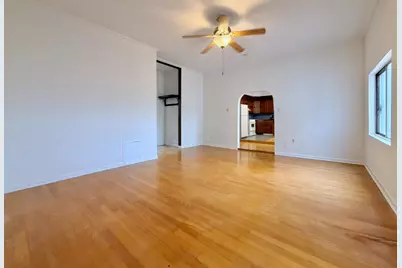 514 Monastery Pl #2R, Union City, NJ 07087 - Photo 5