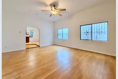 514 Monastery Pl #2R, Union City, NJ 07087 - Photo 1