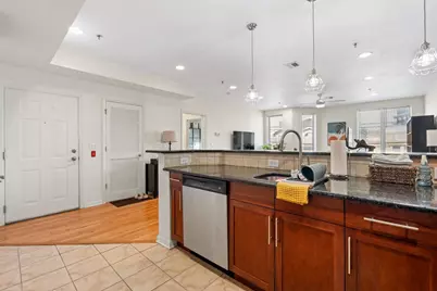 203-207 Hackensack Plank Rd #3D, Weehawken, NJ 07086 - Photo 5