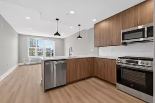 72 Vroom St, Jersey City, NJ 07306 - Photo 1