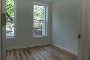 576 Newark Ave, Jersey City, NJ 07306 - Photo 9