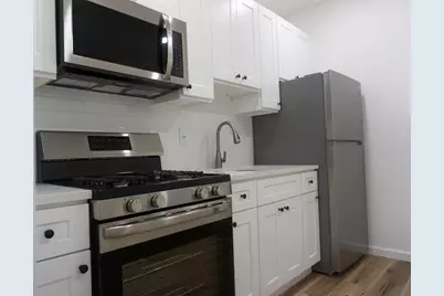 576 Newark Ave #1R, Jersey City, NJ 07306 - Photo 3