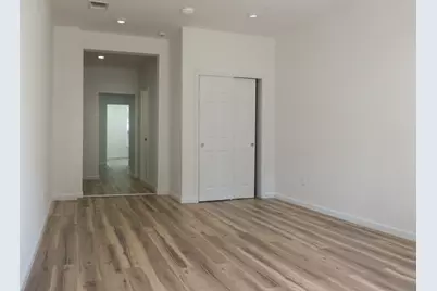 576 Newark Ave #1R, Jersey City, NJ 07306 - Photo 5