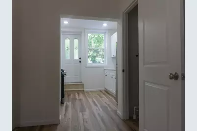 576 Newark Ave #1L, Jersey City, NJ 07306 - Photo 5