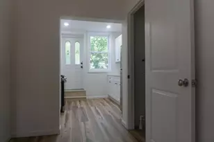 576 Newark Ave, Jersey City, NJ 07306 - Photo 5