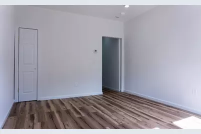 576 Newark Ave #2L, Jersey City, NJ 07306 - Photo 7
