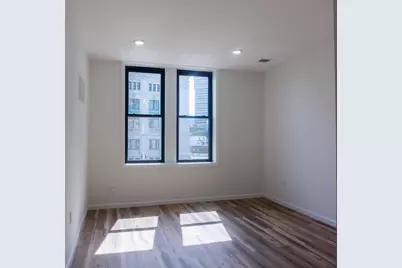 576 Newark Ave #2L, Jersey City, NJ 07306 - Photo 5
