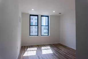 576 Newark Ave, Jersey City, NJ 07306 - Photo 5