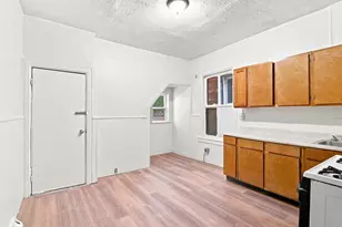 102 Claremont Ave, Jersey City, NJ 07305 - Photo 7
