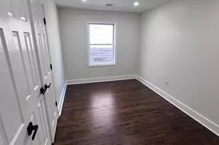 427-429 Martin Luther King Jr Dr, Jersey City, NJ 07305 - Photo 13