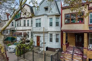 34 Wegman Pkwy, Jersey City, NJ 07305 - Photo 19