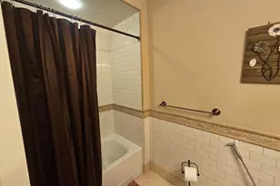 255 Laird Ave, Cliffside Park, NJ 07010 - Photo 17
