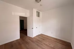 25 Rock St, Jersey City, NJ 07306 - Photo 9