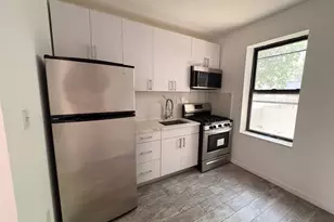 25 Rock St, Jersey City, NJ 07306 - Photo 5