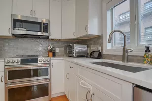 210 North St, Jersey City, NJ 07307 - Photo 5
