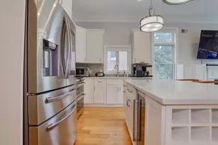 210 North St, Jersey City, NJ 07307 - Photo 3