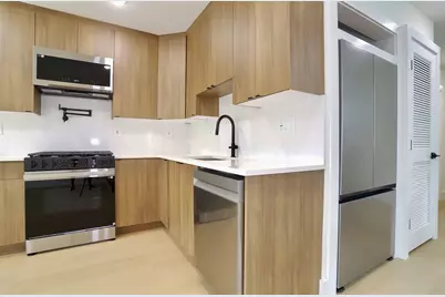 182 Columbia Ave, Jersey City, NJ 07307 - Photo 7