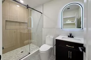 182 Columbia Ave, Jersey City, NJ 07307 - Photo 29