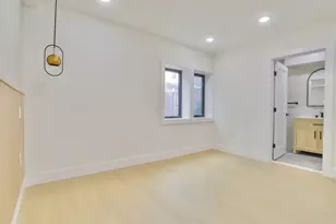 182 Columbia Ave, Jersey City, NJ 07307 - Photo 23