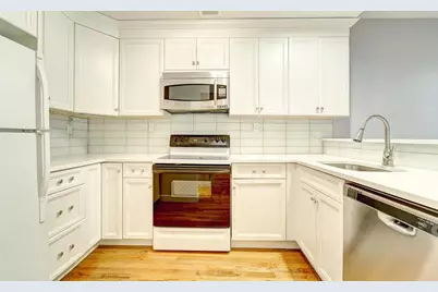 224 Monroe St #1S, Hoboken, NJ 07030 - Photo 3
