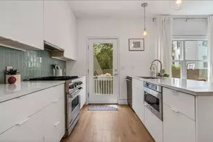 415 Monmouth St, Jersey City, NJ 07302 - Photo 9