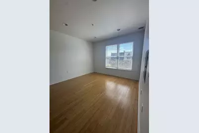 5 Monitor St #305, Jersey City, NJ 07304 - Photo 3