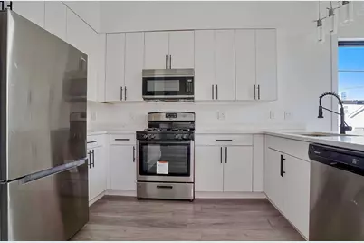 425 Avenue C #501, Bayonne, NJ 07002 - Photo 9