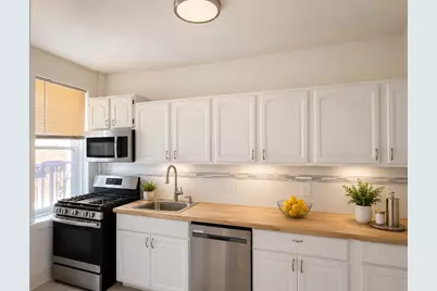 6701 Blvd East #C8, West New York, NJ 07093 - Photo 7