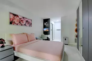 727 Mainsail Ln, Secaucus, NJ 07094 - Photo 13