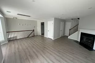 27 Cottonwood St, Jersey City, NJ 07305 - Photo 3