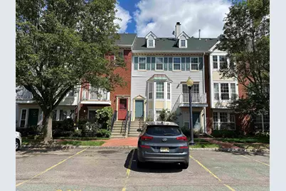 27 Cottonwood St, Jersey City, NJ 07305 - Photo 1