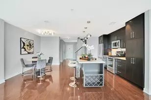100 Thompson Ln, Edgewater, NJ 07020 - Photo 7