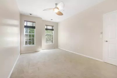 275 Custer Ave #223, Jersey City, NJ 07305 - Photo 11