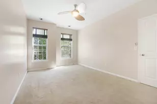 275 Custer Ave, Jersey City, NJ 07305 - Photo 11